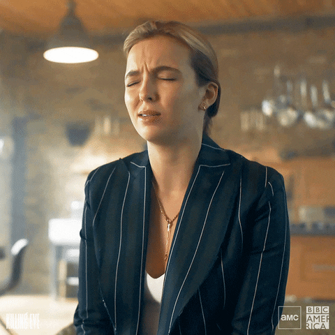 Villanelle saying "I don't like to be challenged"