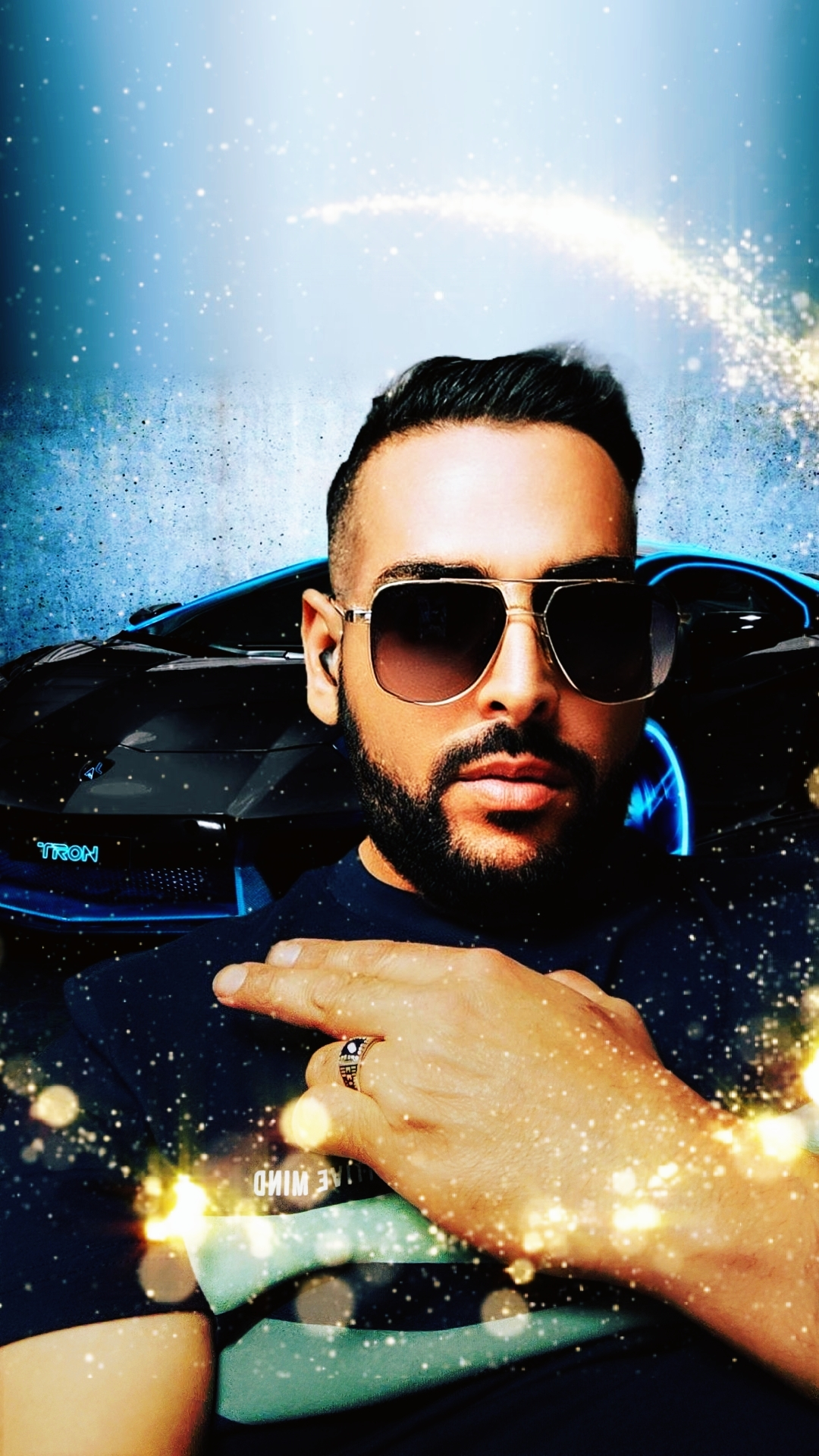 Giphy profile picture for @application