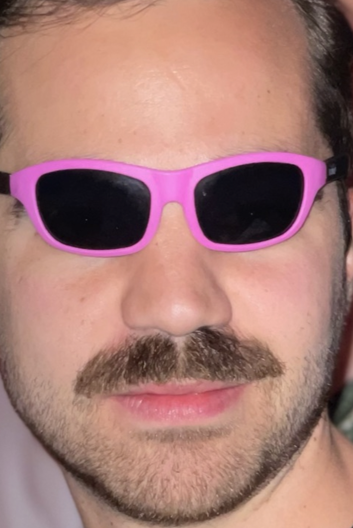 Giphy profile picture for @pete