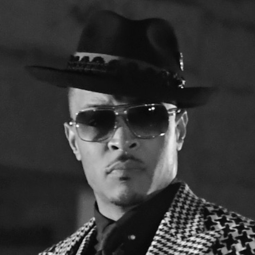 Giphy profile picture for @ti