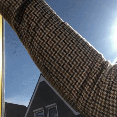 Poel Makelaardij GIF