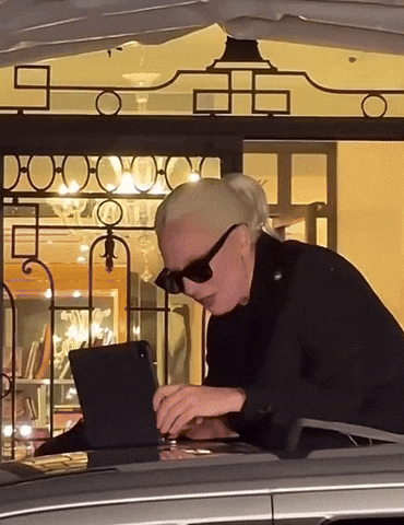 giphy.gif?cid=9b38fe91u9ag2i92k2gs56fitc99gj8wg4obj8guq3h4cewx&ep=v1_gifs_username&rid=giphy.gif&ct=g