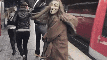 yeelromero  GIF