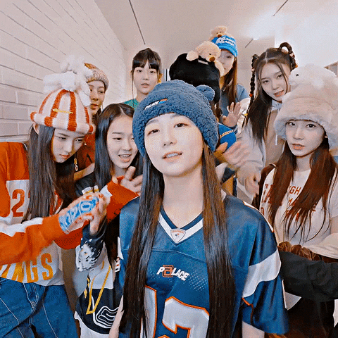 Helmets kpop k-pop triples girl group GIF