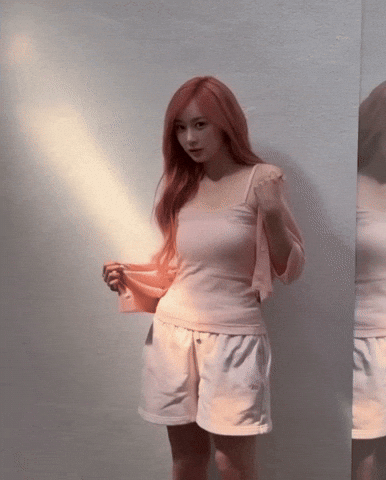 Kpop GIF