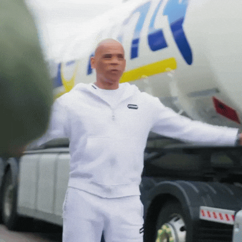 Shock Watch This GIF by TinQ