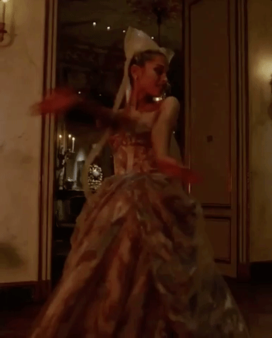 Ariana Grande Dance GIFs - Get the best GIF on GIPHY