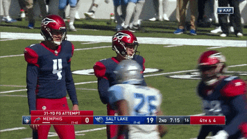 High Five Field Goal GIF by MemphisExpress