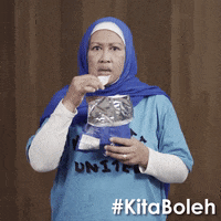 world cup eating GIF by Celcom