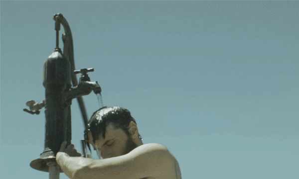 giphy.gif?cid=6c09b952wxqztl2l8h2m631iuixbparbbbf3w7z7p2ravzh9&ep=v1_internal_gif_by_id&rid=giphy.gif&ct=g