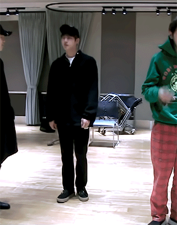 minhanhle-cornie13  GIF