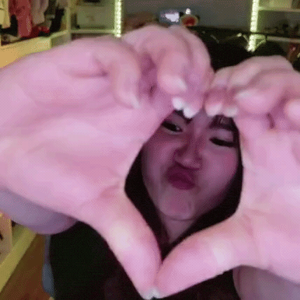 Kiki Kikilove GIF