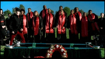 200.gif?cid=fc005b08eca227d94250758dab0d01381de0e3ec414ade82&rid=200.gif&ct=g