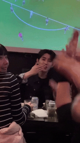 박현호 GIF