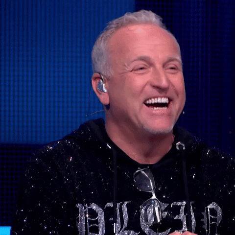 giphy.gif?cid=6c09b95224vt3j1yhgwrw481yo38x8jsdbv5ihvojfh5c3r3&ep=v1_internal_gif_by_id&rid=giphy.gif&ct=g