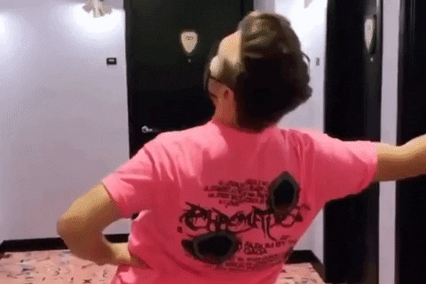 giphy.gif?cid=4d1e4f2993f660b943bf93b396
