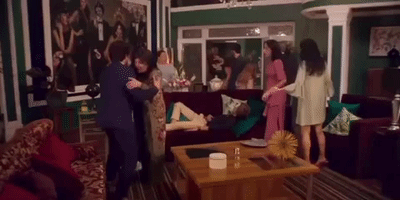 Netflix Casa GIF
