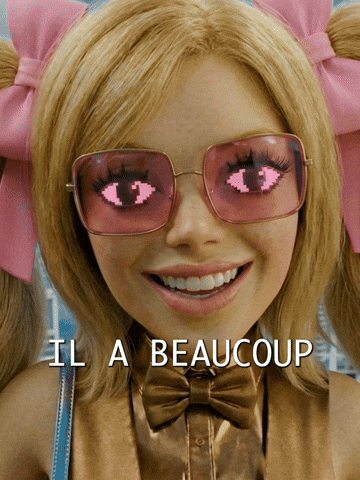 Lia GIF