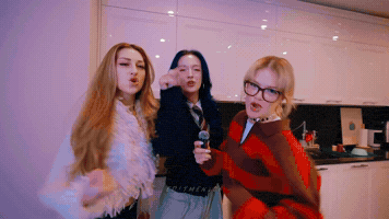 Friends Girls GIF