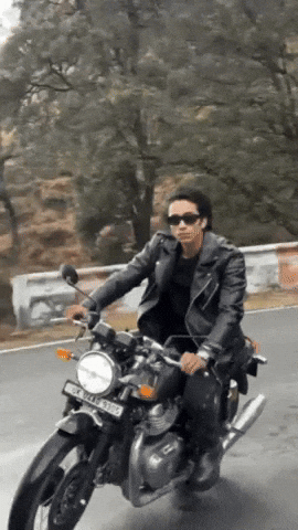 Ruru Akanksha GIF