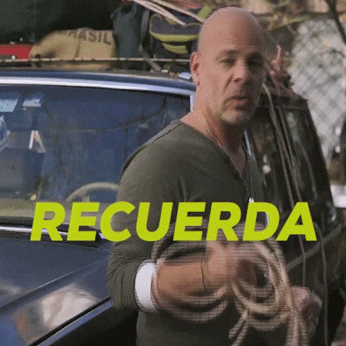 Bruce Recuerda GIF