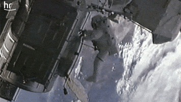 space astronaut GIF by hr-fernsehen