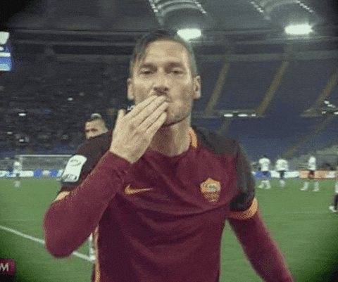 Totti Gifs Get The Best Gif On Giphy