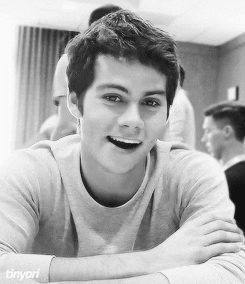 darbie smile dylan o'brien black & white GIF