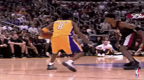 Kobe Bryant Spin Move GIF - Find & Share on GIPHY