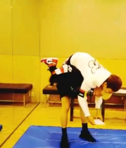 j2d #june #chanwoo #junchan #ikon GIF