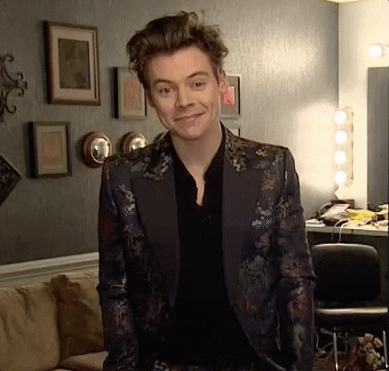Harry Styles Waving GIFs - Get the best GIF on GIPHY