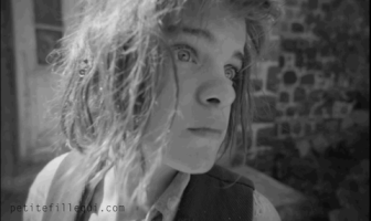 petitefillequi marinejohnson antoinelecuyer petitefillequi gaetansoucy GIF