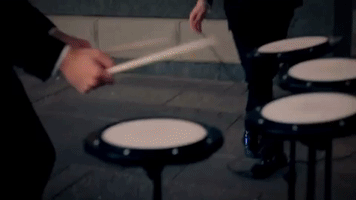 200.gif?cid=fc005b08ec2d6e9b538df1efe35e409c83f5ee7eec1c7b72&rid=200.gif&ct=g