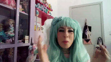 lulysalle  GIF