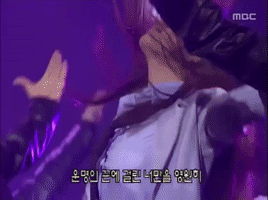200.gif?cid=fc005b08bf8f81391aca369dab2512c156af2668db6ef2d3&rid=200.gif&ct=g