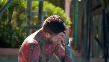 200.gif?cid=fc005b080f2603c7c3a7e5b7a899094d7ed673ccc9ba01a0&rid=200.gif&ct=g