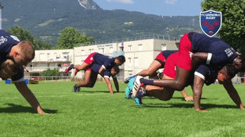 fc grenoble exercise GIF by FCG Rugby