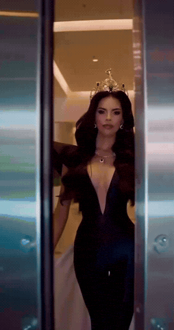 Alyanni GIF