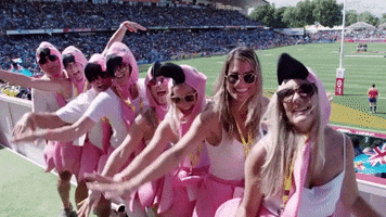 rugby sevens dance GIF by World Rugby