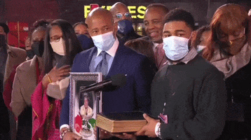 Nyc Mayor Swearing In GIF by GIPHY News