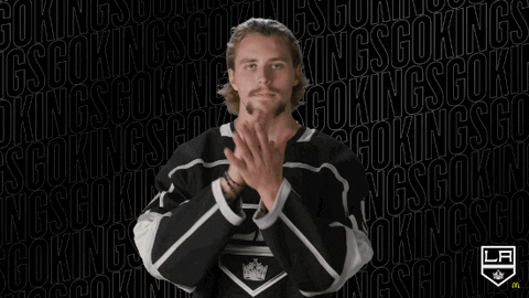 La Kings Adrian Kempe GIF - La Kings Adrian Kempe Kings - Discover & Share  GIFs