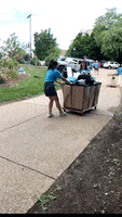 Duquesne Move In Day GIF by Duquesne University