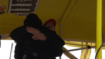 200.gif?cid=fc005b08d0bcec6b0c0a1e6fde1841f28d541fe457bd35c3&rid=200.gif&ct=g