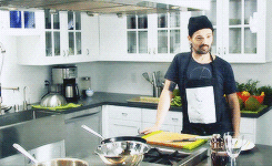 cooking with tomo