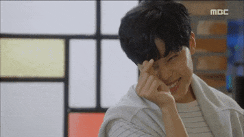 lilyyu  GIF