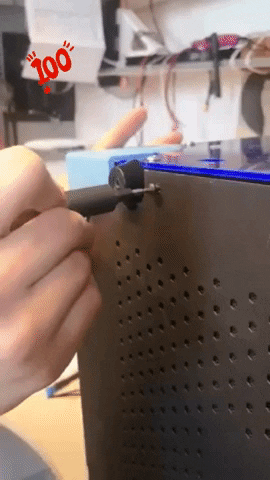 Wowstick GIF