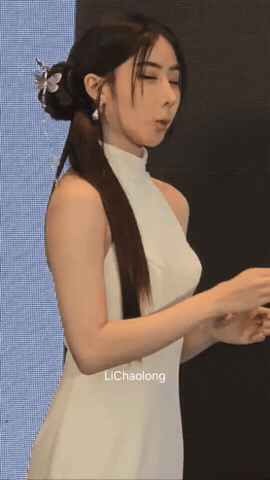 Yoko GIF