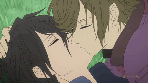 anime kissing scenes gif