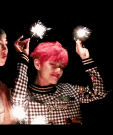 taetaeislove  GIF