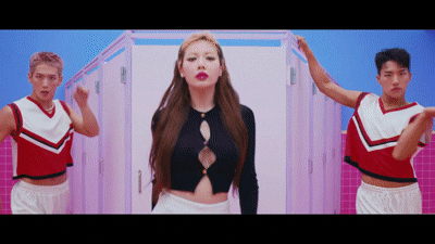 giphy.gif